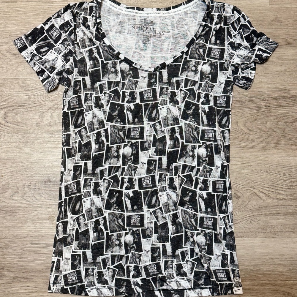 Victoria's Secret Y2K Supermodel Essentials VS Super Model Fashion Show Tee